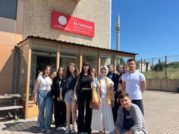 Bölümümüzden Bandırma Altunizade Huzurevi'ne Ziyaret 